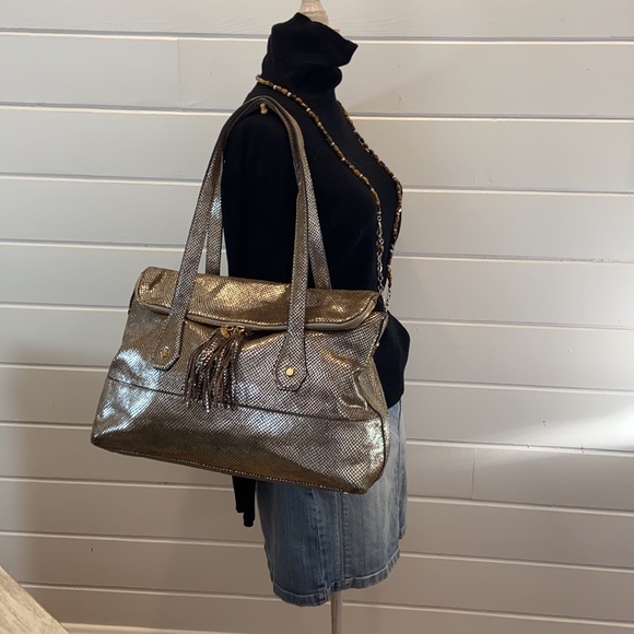 Antonio Melani silver snakeskin metallic satchel - Picture 10 of 12